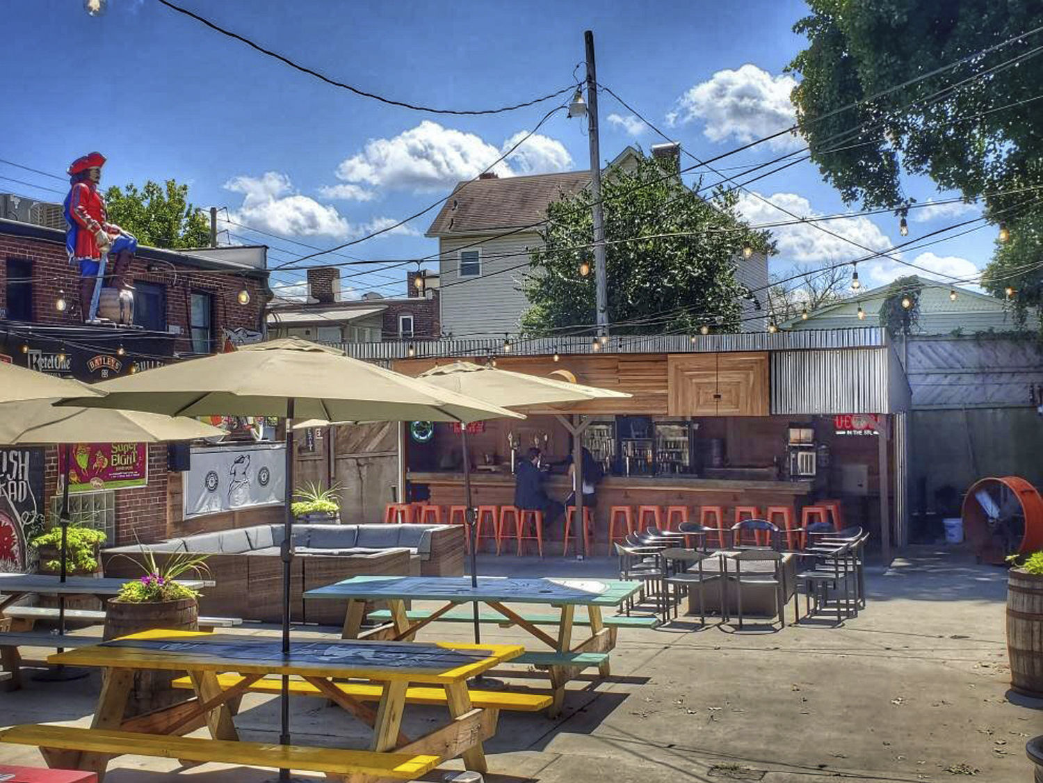 Tamm Avenue Bar